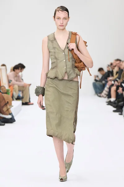 Look 23